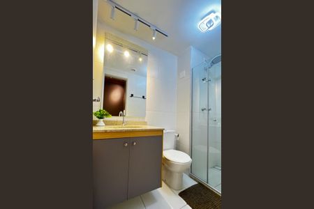 Banheiro de kitnet/studio à venda com 1 quarto, 26m² em Vila Clementino, São Paulo