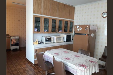 Casa à venda com 8 quartos, 673m² em São João Climaco, São Paulo