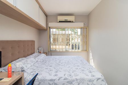 Quarto 2 de apartamento à venda com 2 quartos, 50m² em Camaquã, Porto Alegre