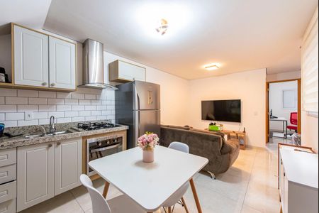 Apartamento à venda com 100m², 2 quartos e 1 vaga Apartamento à venda com 100m², 2 quartos e 1 vagaCozinha