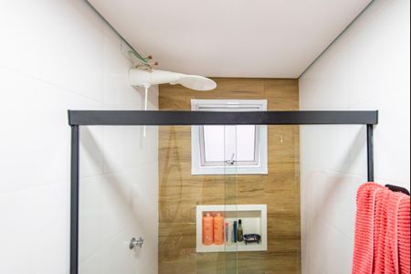 Apartamento à venda com 100m², 2 quartos e 1 vaga Apartamento à venda com 100m², 2 quartos e 1 vagaBanheiro Social