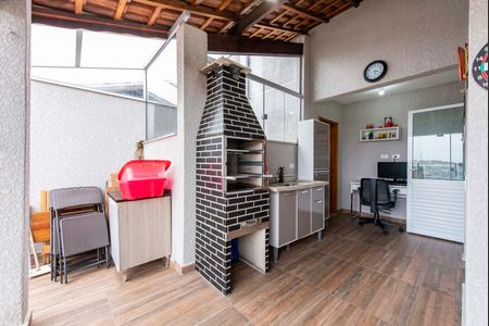 Apartamento à venda com 100m², 2 quartos e 1 vaga Apartamento à venda com 100m², 2 quartos e 1 vagaCobertura