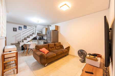 Sala de apartamento para alugar com 2 quartos, 100m² em Jardim Alvorada, Santo André