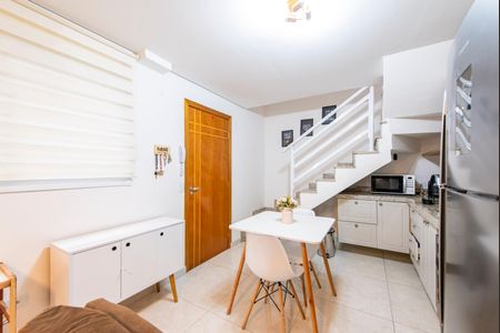 Apartamento à venda com 100m², 2 quartos e 1 vaga Apartamento à venda com 100m², 2 quartos e 1 vagaCozinha