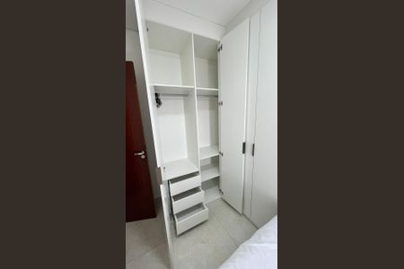 Quarto de apartamento para alugar com 2 quartos, 100m² em Jardim Alvorada, Santo André