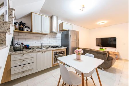 Apartamento à venda com 100m², 2 quartos e 1 vaga Apartamento à venda com 100m², 2 quartos e 1 vagaCozinha