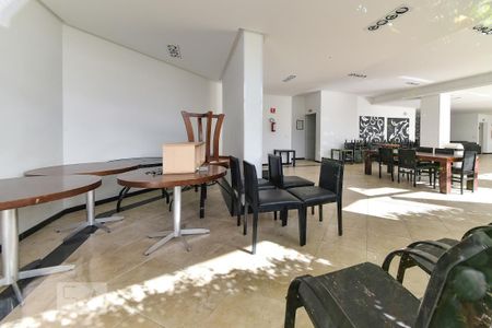 Apartamento à venda com 83m², 2 quartos e 2 vagasÁrea comum - Salão de festas