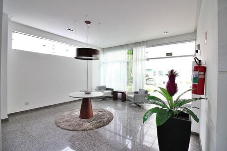 Apartamento à venda com 83m², 2 quartos e 2 vagasÁrea comum - Hall