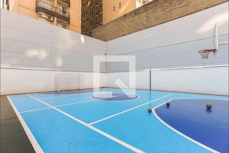 Apartamento à venda com 83m², 2 quartos e 2 vagasÁrea comum - Quadra