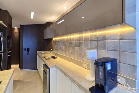 Apartamento à venda com 83m², 2 quartos e 2 vagasCozinha