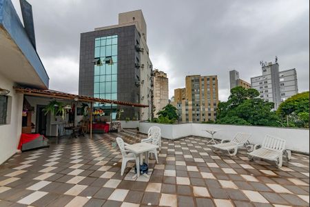 Casa à venda com 550m², 5 quartos e 4 vagas Casa à venda com 550m², 5 quartos e 4 vagasVaranda gourmet