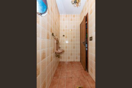 Casa à venda com 550m², 5 quartos e 4 vagas Casa à venda com 550m², 5 quartos e 4 vagasLavabo 1