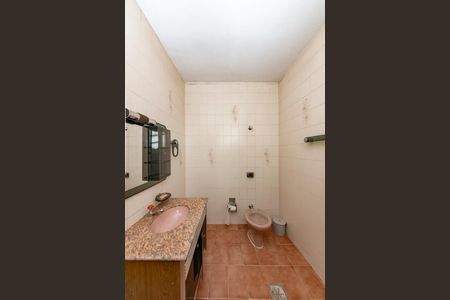 Casa à venda com 550m², 5 quartos e 4 vagas Casa à venda com 550m², 5 quartos e 4 vagasBanheiro da Suíte 3