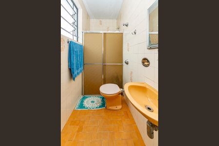 Casa à venda com 550m², 5 quartos e 4 vagas Casa à venda com 550m², 5 quartos e 4 vagasQuarto de Serviço