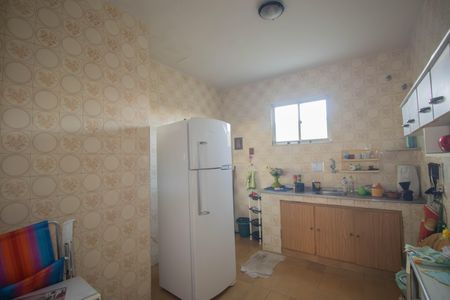 Casa para alugar com 120m², 3 quartos e 2 vagasCozinha