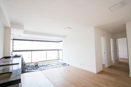 Sala/Cozinha/Área de serviço de apartamento para alugar com 3 quartos, 65m² em Vila Assunção, Santo André