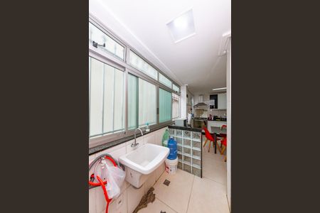 Apartamento para alugar com 140m², 3 quartos e 2 vagasÁrea de Serviço