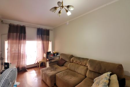 Casa à venda com 250m², 3 quartos e 2 vagasSala 