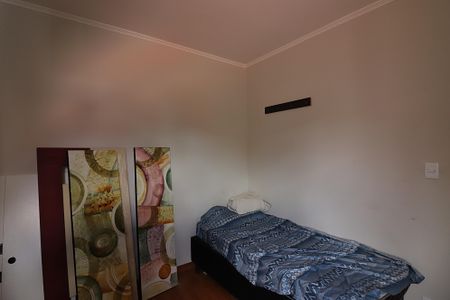 Casa à venda com 250m², 3 quartos e 2 vagasQuarto 2