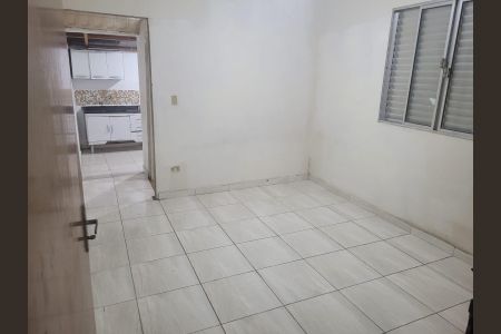 Casa para alugar com 100m², 2 quartos e 1 vagaQuarto