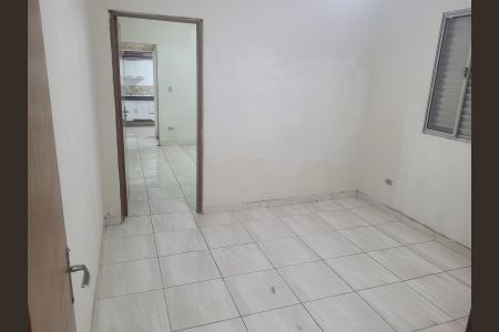 Casa para alugar com 100m², 2 quartos e 1 vagaQuarto