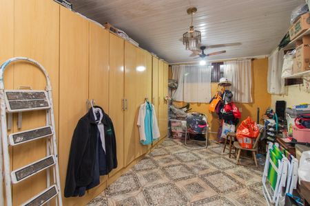 Casa à venda com 1000m², 3 quartos e 4 vagas Casa à venda com 1000m², 3 quartos e 4 vagasQuarto 1