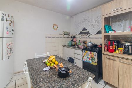 Casa à venda com 1000m², 3 quartos e 4 vagas Casa à venda com 1000m², 3 quartos e 4 vagasCozinha
