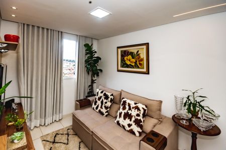 Apartamento à venda com 2 quartos, 50m² em Serrano, Belo Horizonte