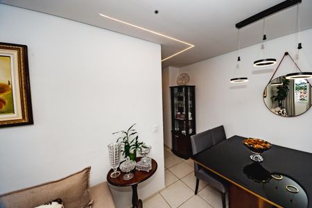 Apartamento à venda com 2 quartos, 50m² em Serrano, Belo Horizonte