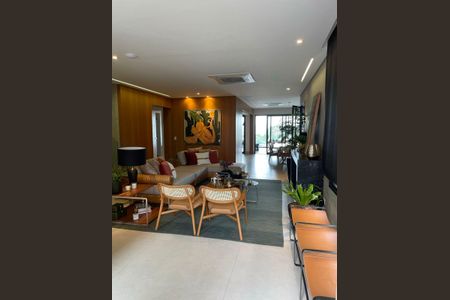 Sala de casa de condomínio à venda com 4 quartos, 650m² em Residencial Tambore Iii, Santana de Parnaíba