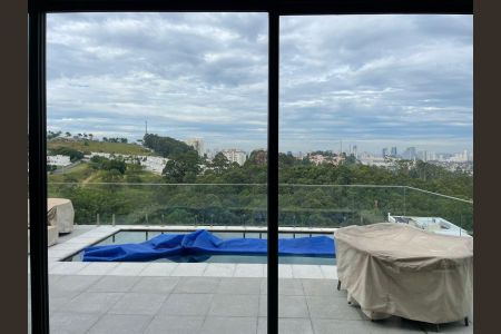 Casa de condomínio à venda com 650m², 4 quartos e 5 vagas Casa de condomínio à venda com 650m², 4 quartos e 5 vagasÁrea externa