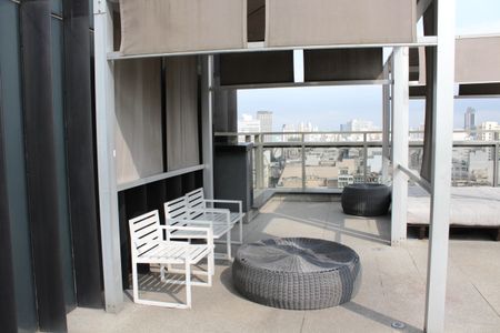 Apartamento para alugar com 39m², 1 quarto e 1 vagaÁrea comum - Piscina