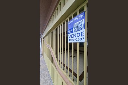 Casa à venda com 207m², 3 quartos e 2 vagasPlaca