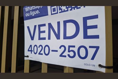 Casa à venda com 207m², 3 quartos e 2 vagasPlaca