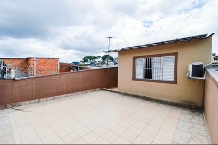 Casa à venda com 207m², 3 quartos e 2 vagasVaranda
