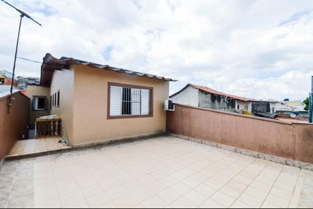 Casa à venda com 207m², 3 quartos e 2 vagasVaranda
