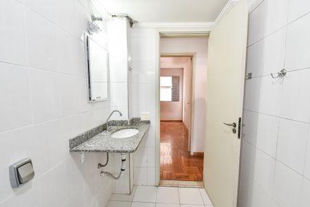 Apartamento à venda com 79m², 3 quartos e sem vagaBanheiro