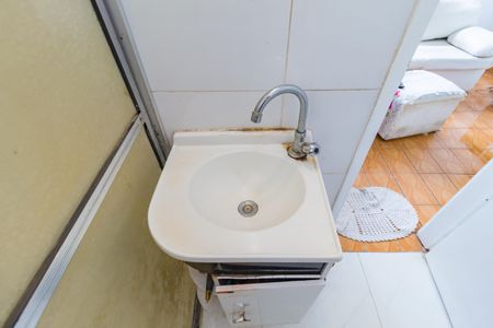 Apartamento para alugar com 33m², 1 quarto e sem vaga Apartamento para alugar com 33m², 1 quarto e sem vagaDetalhe - Banheiro