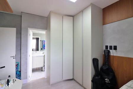 Apartamento à venda com 96m², 2 quartos e 1 vagaSuíte 1