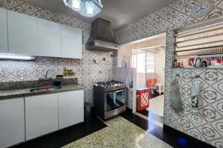 Apartamento à venda com 143m², 3 quartos e 2 vagasCozinha 