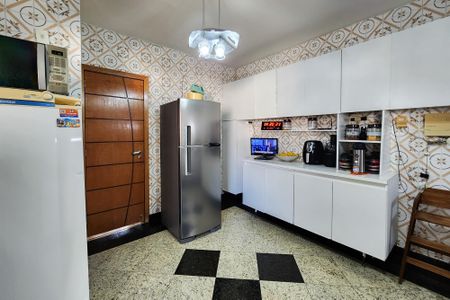 Apartamento à venda com 143m², 3 quartos e 2 vagasCozinha 