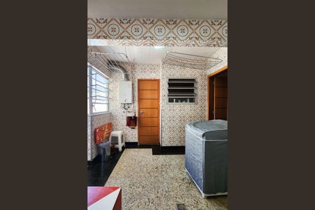 Apartamento à venda com 143m², 3 quartos e 2 vagasÁrea de Serviço 