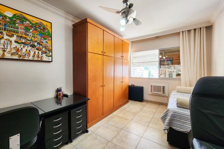 Apartamento à venda com 143m², 3 quartos e 2 vagasQuarto 2
