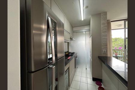 Apartamento à venda com 65m², 2 quartos e 1 vaga Apartamento à venda com 65m², 2 quartos e 1 vagaCozinha