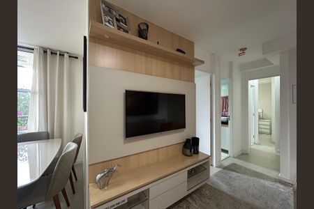 Apartamento à venda com 65m², 2 quartos e 1 vaga Apartamento à venda com 65m², 2 quartos e 1 vagaSala