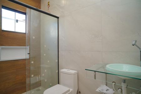 Casa de condomínio para alugar com 150m², 3 quartos e 3 vagasBanheiro da Suíte