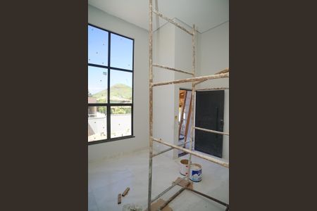 Casa de condomínio para alugar com 150m², 3 quartos e 3 vagasSala