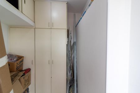 Apartamento à venda com 102m², 3 quartos e 2 vagasQuarto de Serviço