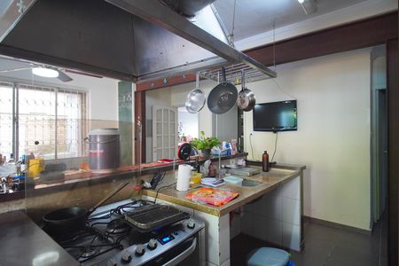 Casa à venda com 450m², 5 quartos e 3 vagasCozinha