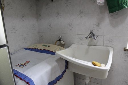 Casa à venda com 42m², 2 quartos e sem vagaÁrea de Serviço